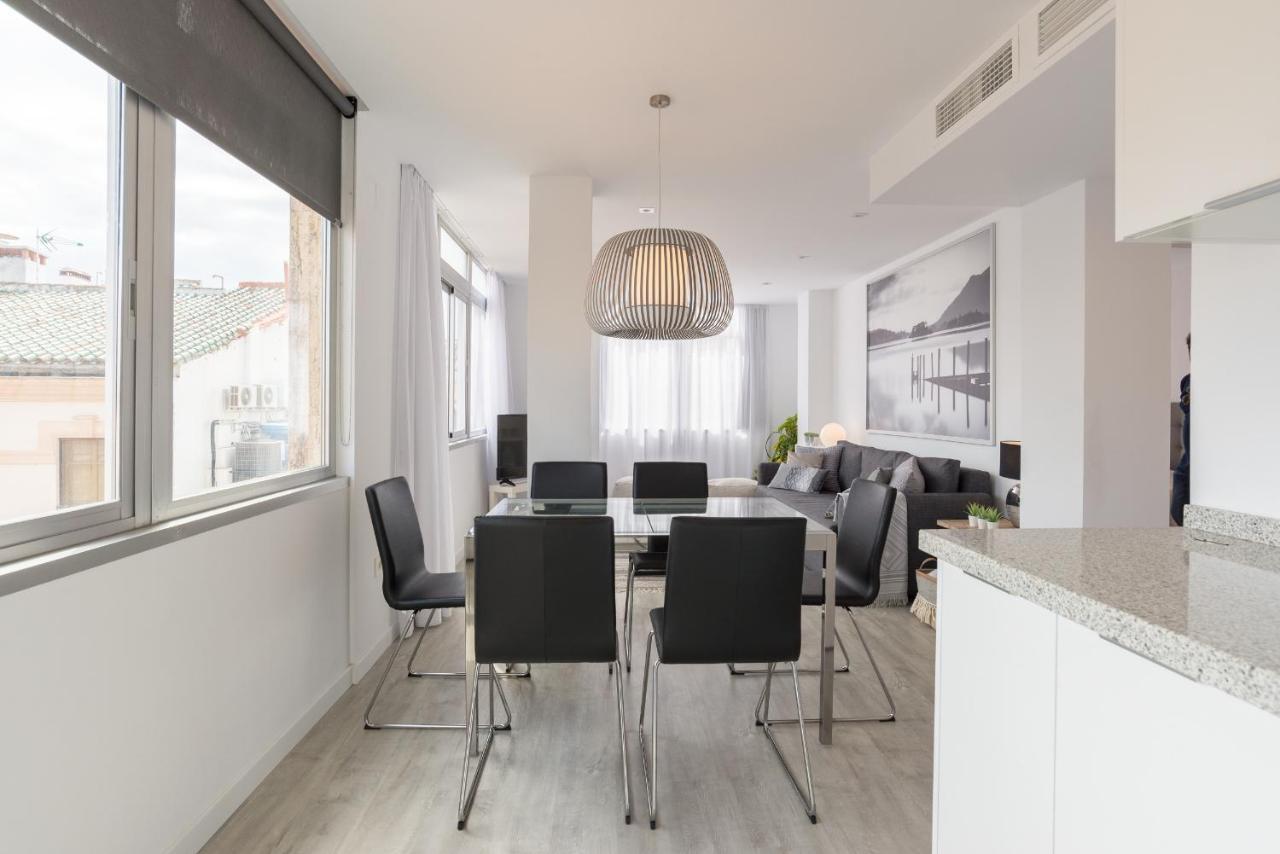 Urbe10 Angel Ganivet 2 Bedrooms Apartment Málaga Eksteriør bilde