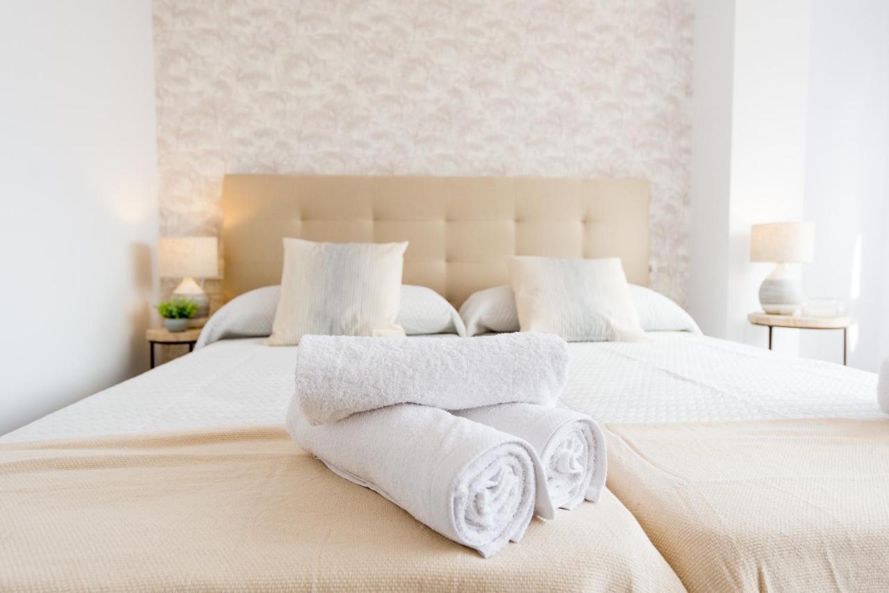 Urbe10 Angel Ganivet 2 Bedrooms Apartment Málaga Eksteriør bilde